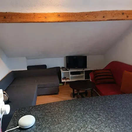 Apartment Sous Les Toits Arverne